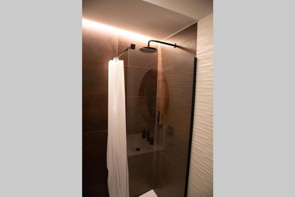 Nuovo In Zona Navigli Apartment มิลาน ภายนอก รูปภาพ